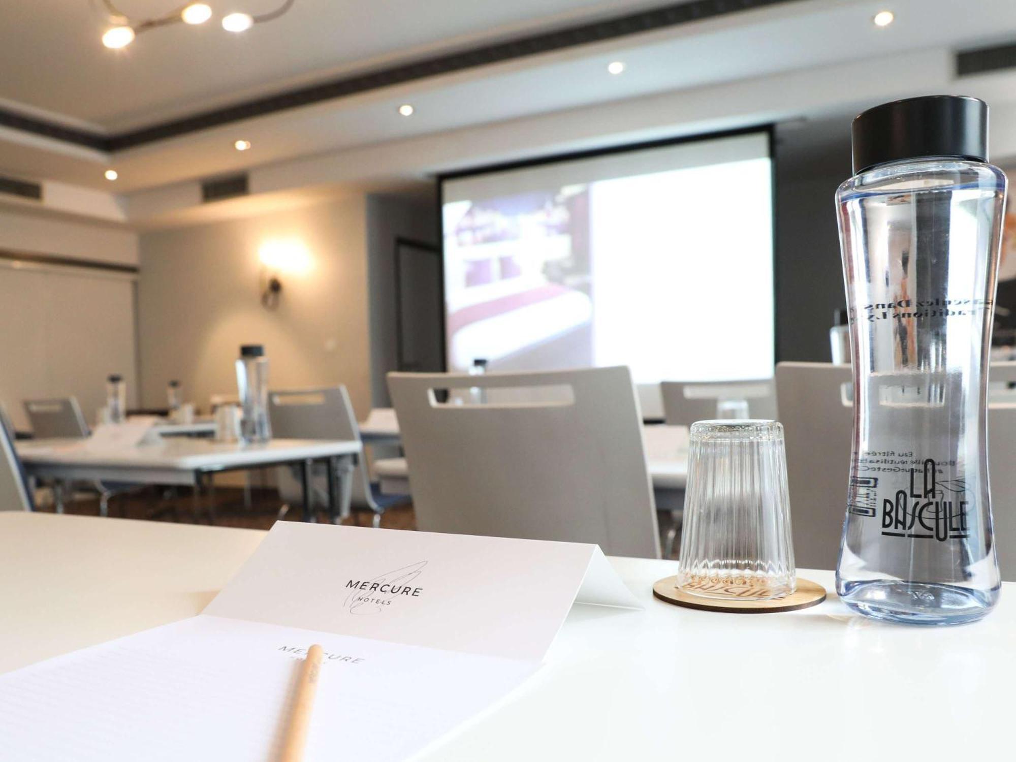 Hotel Mercure Lyon Centre Charpennes Villeurbanne Dış mekan fotoğraf